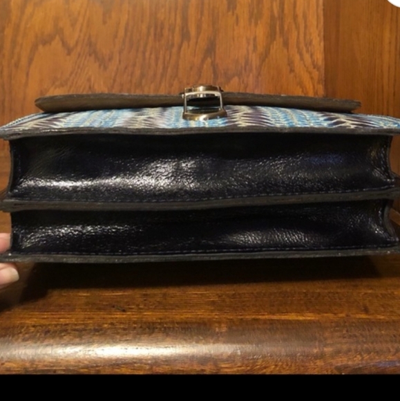 Patricia Nash Embossed Wicker Woven Leather Blue Laurentina Crossbody Bag - Picture 9 of 10